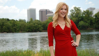 Illustration for article titled The ten hottest TV traffic reporters